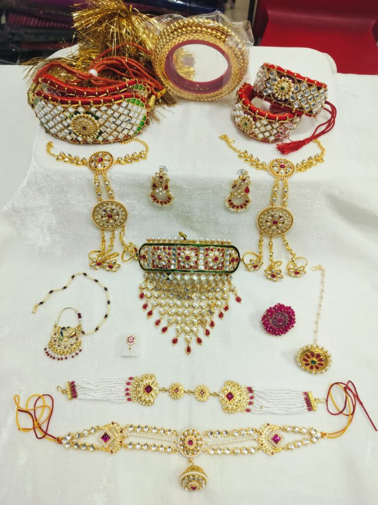 Marwari Jewelry Set with Red and White Kundan Stones