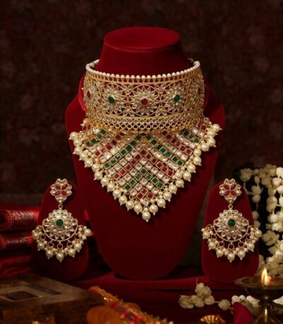 Rajwadi Kundan Aad with “V” Shape Latkan Design